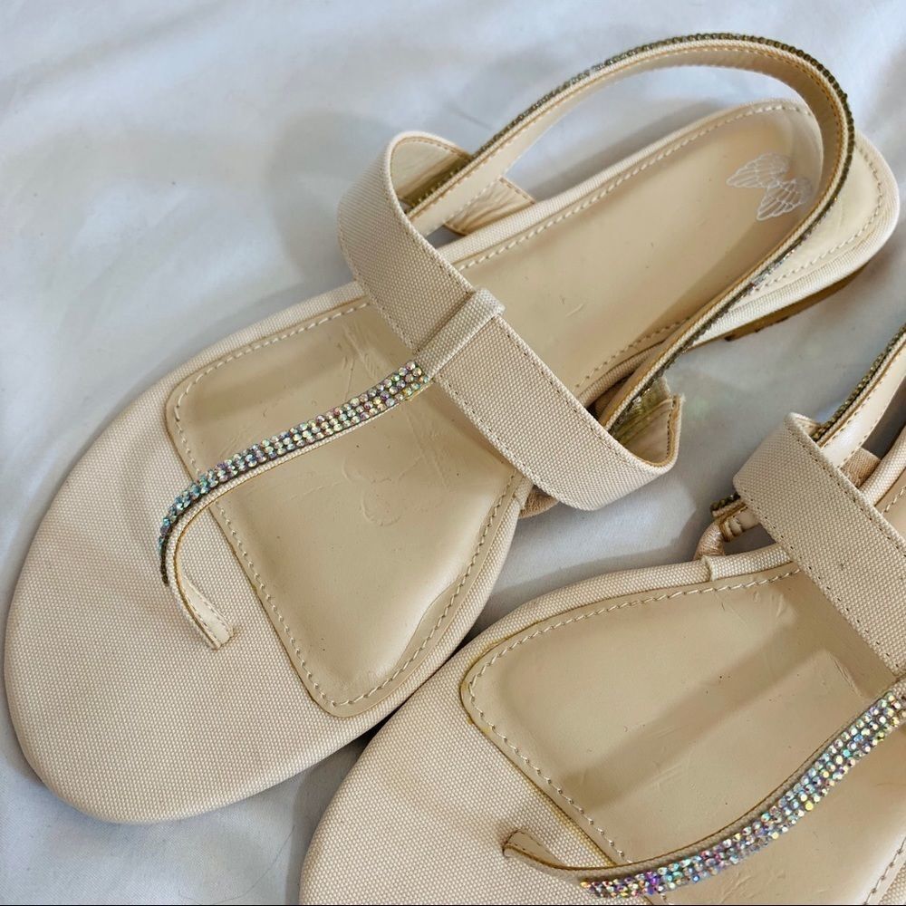 Sweet and Sparkly Angel Wing Sandals Sz 9